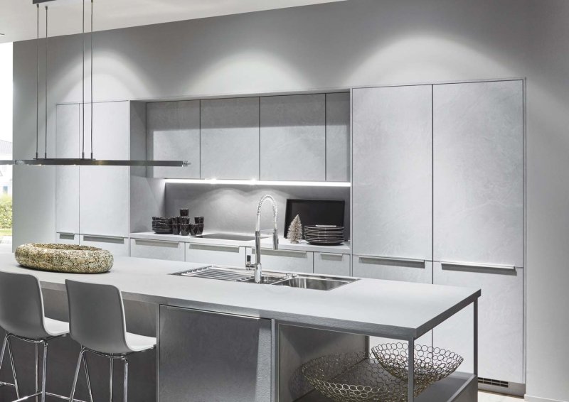 Verbau der Hochschrankzeile